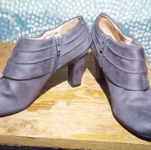 Lily Stride soft system Booties